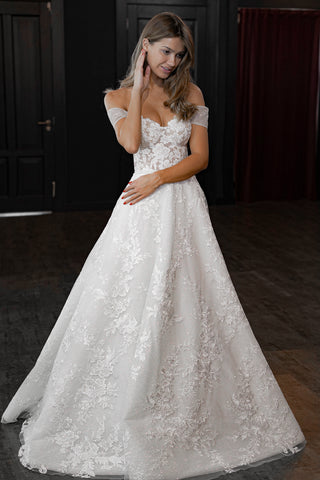A-line Lace Wedding Dress Divon - Olivia Bottega