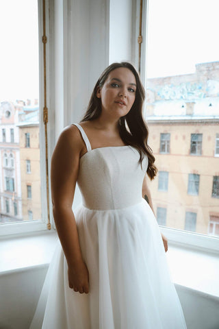 Plus size sparkly wedding dress Klouzi - oliviabottega
