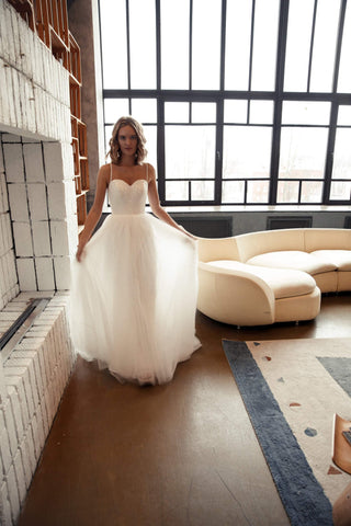 Sweetheart neckline wedding dress Klouzi - oliviabottega